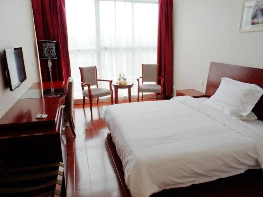 Dongfu Hotel Nanjing  Exterior photo